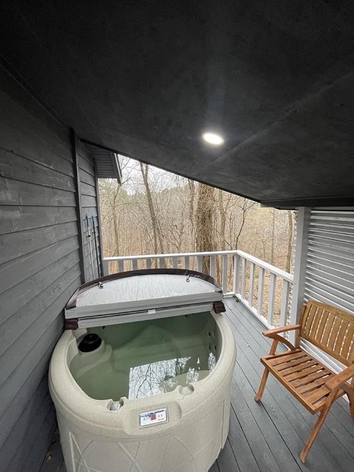 Loblolly Pines Adventure Cabin 3 - King Eureka Springs Exterior photo
